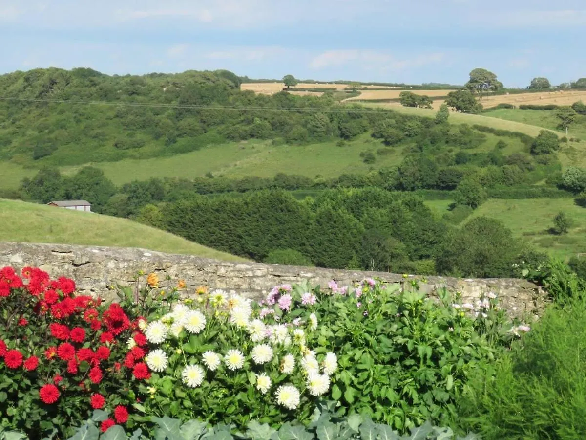 Vale Of Glamorgan - Cottage - Sleeps 4 - Parking Holiday home Barry