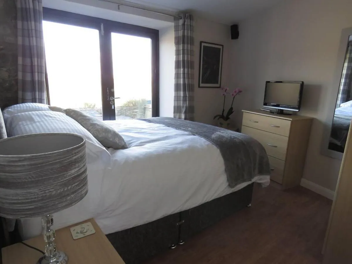 Vale Of Glamorgan - Cottage - Sleeps 4 - Parking 0*, Barry